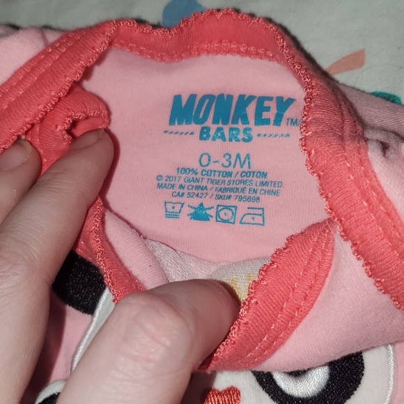 Monkey bars 0-3m - Picture 2 of 2